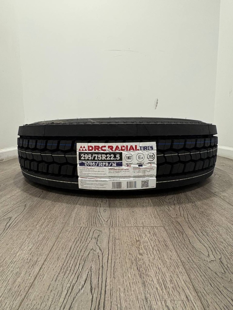 DRC D755 · 295/75R22.5 · Drive